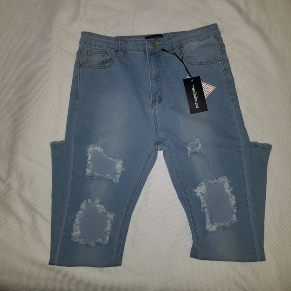 PrettyLittleThing Denim - NWT PrettyLittletThing Extreme Rip Jeans